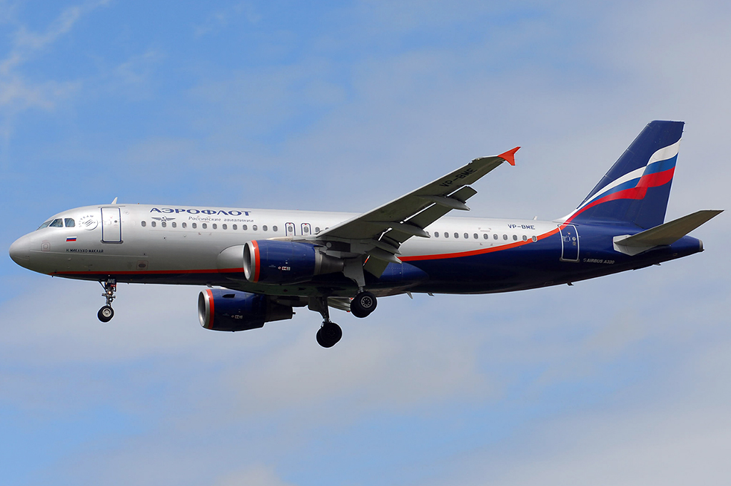 VP-BME Airbus A320-111 24-05-2014