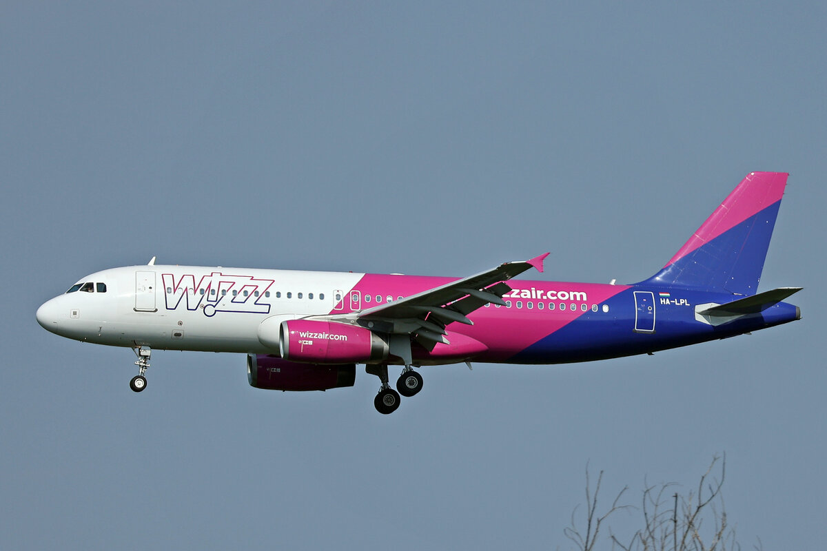 Wizz Air, HA-LPL, Airbus A320-232, msn: 3166, 10.Juli 2024, MXP Milano Malpensa, Italy.