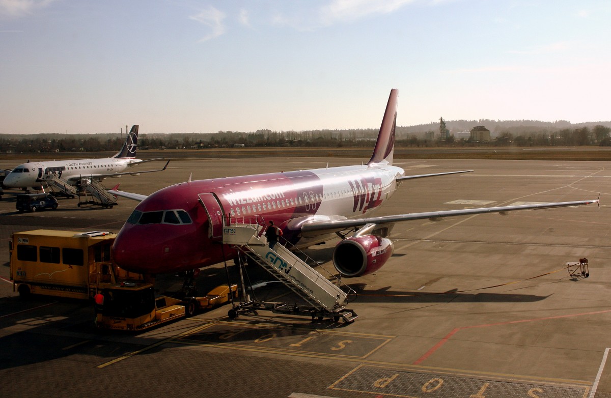 Wizzair Hungary,HA-LWD,(c/n4351),Airbus A320-232,09.03.2014,EPGD-GDN,Gdansk,Polen