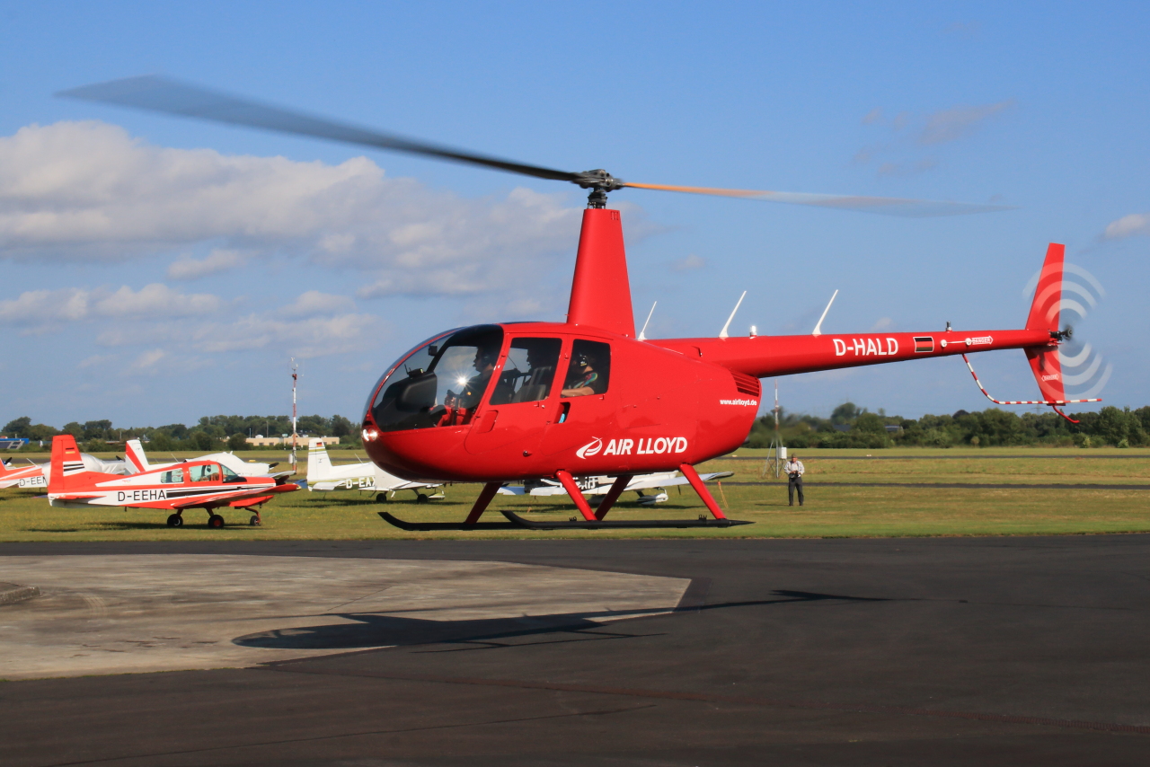 Air Lloyd, D-HALD, Robinson R44 Raven, S/N: 2706. Bonn-Hangelar (EDKB), 24.08.2024.