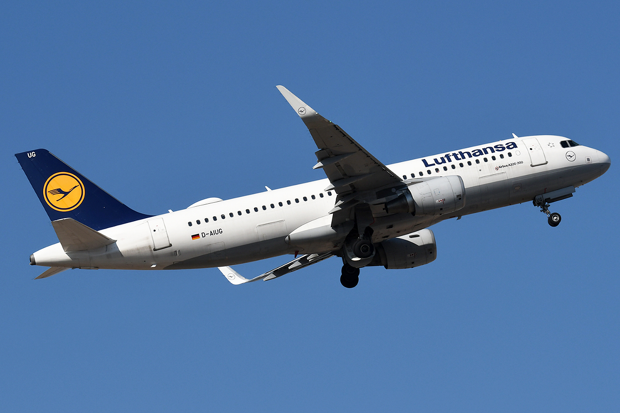 D-AIUG Airbus A320-214 04.03.2022