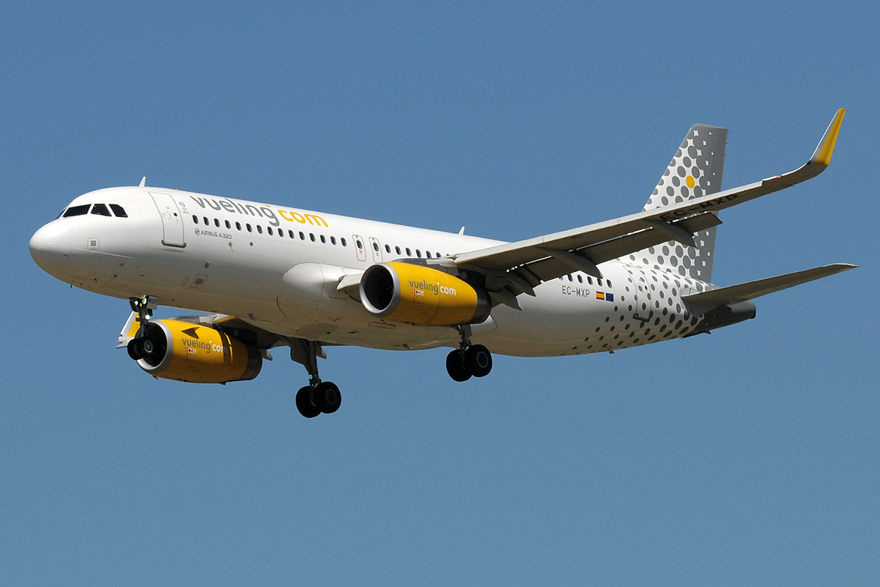 EC-MXP Airbus A320-232 13.06.2021