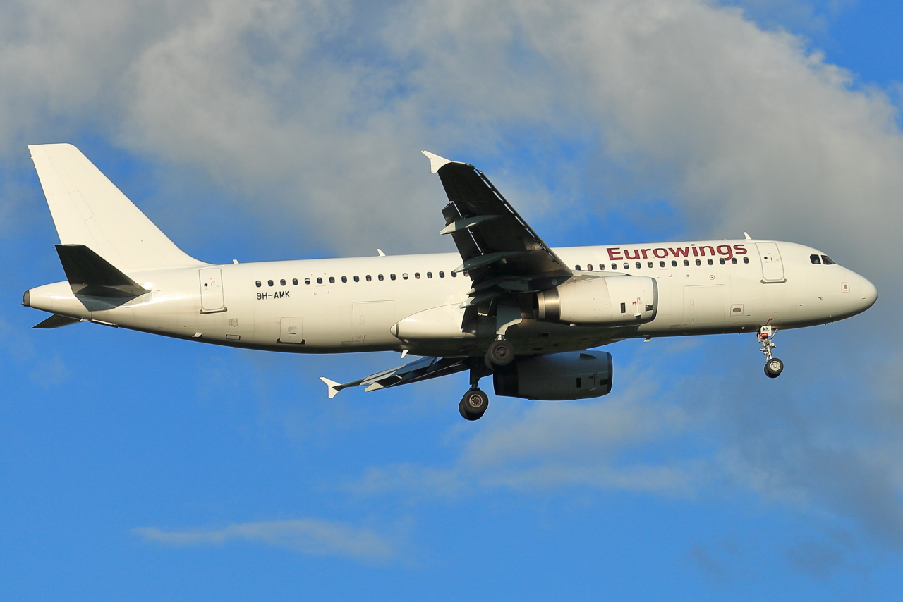 Eurowings (Avion Express Malta), 9H-AMK, Airbus A320-232, S/N: 3562. Köln-Bonn (EDDK) am 05.10.2024