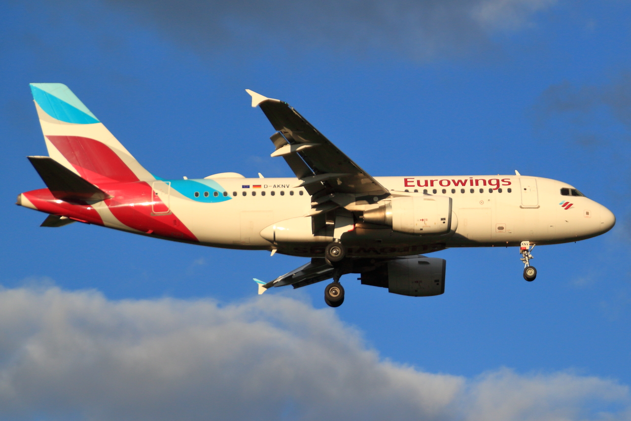 Eurowings, D-AKNV, Airbus A319-112, S/N: 2632. Köln-Bonn (EDDK) am 05.10.2024