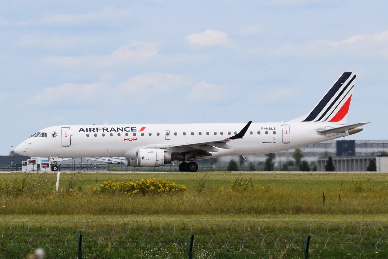 F-HBLS , Air France Hop , Embraer ERJ-190STD (ERJ-190-100) , 08.08.2024 , Berlin-Brandenburg  Willy Brandt  , BER , 