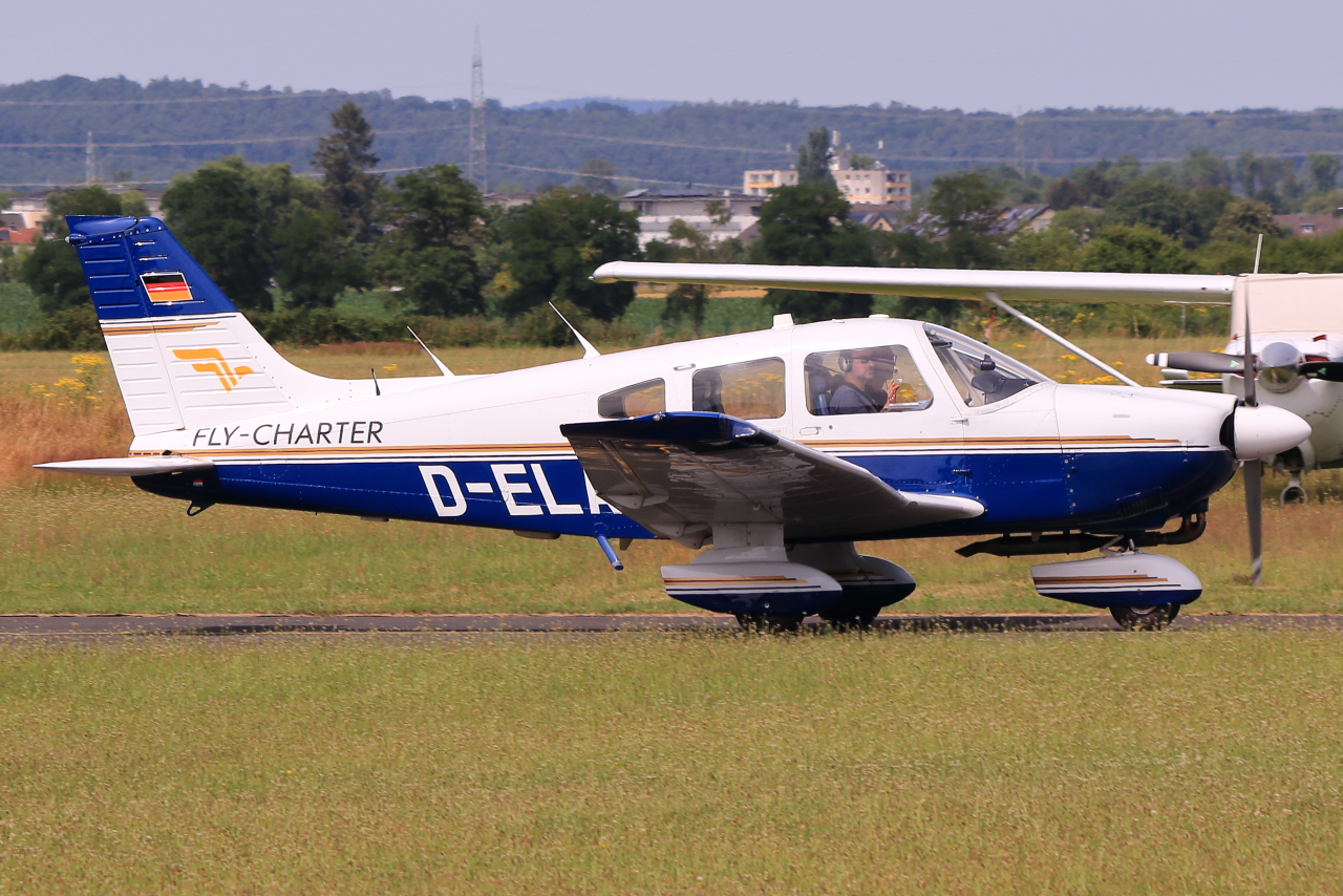 Fly-Charter, D-ELAV, Piper PA-28-181 Archer II, S/N: 28-8190151. Bonn-Hangelar (EDKB), 29.06.2024.