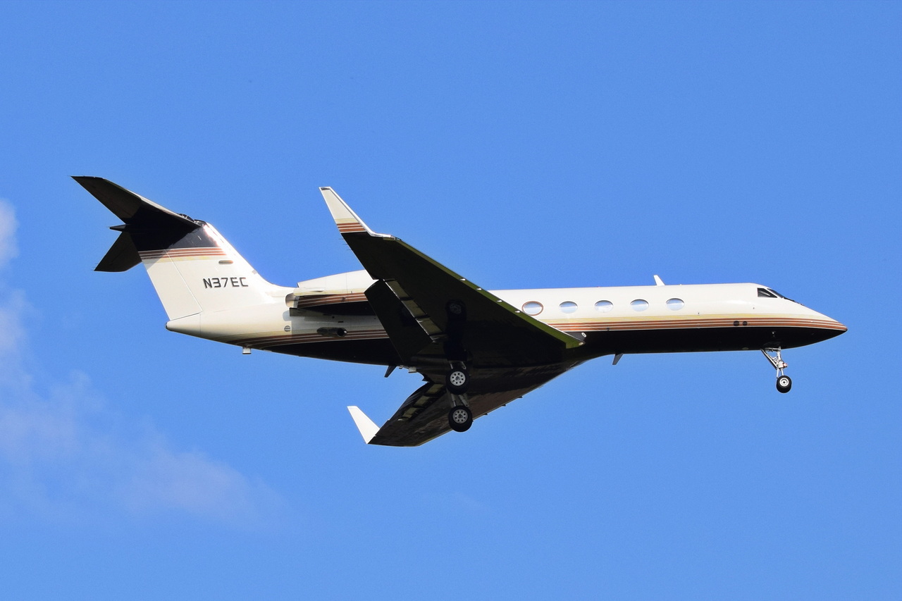 N37EC , Flexjet , Gulfstream IV-SP (G-IV) , Berlin-Brandenburg  Willy Brandt  , BER , 19.09.2024 