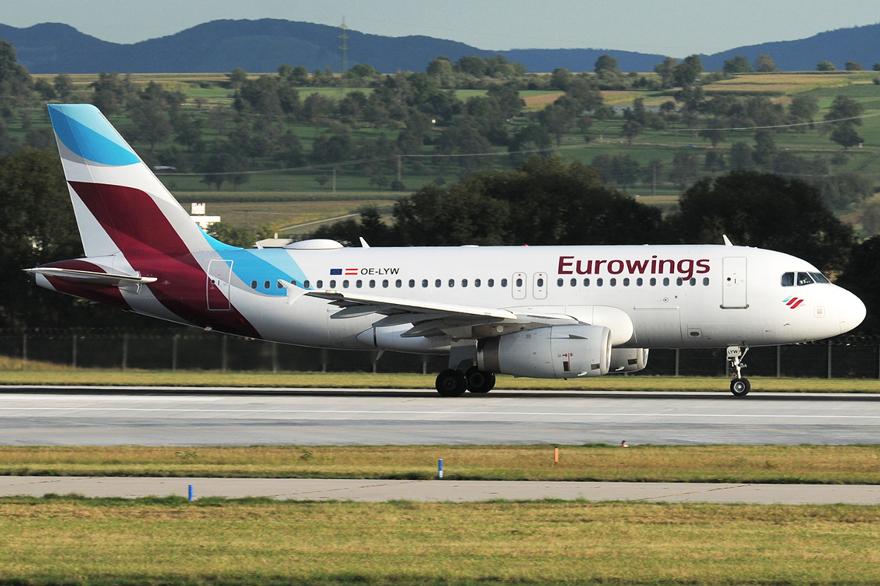 OE-LYW Airbus A319-132 04.09.2020