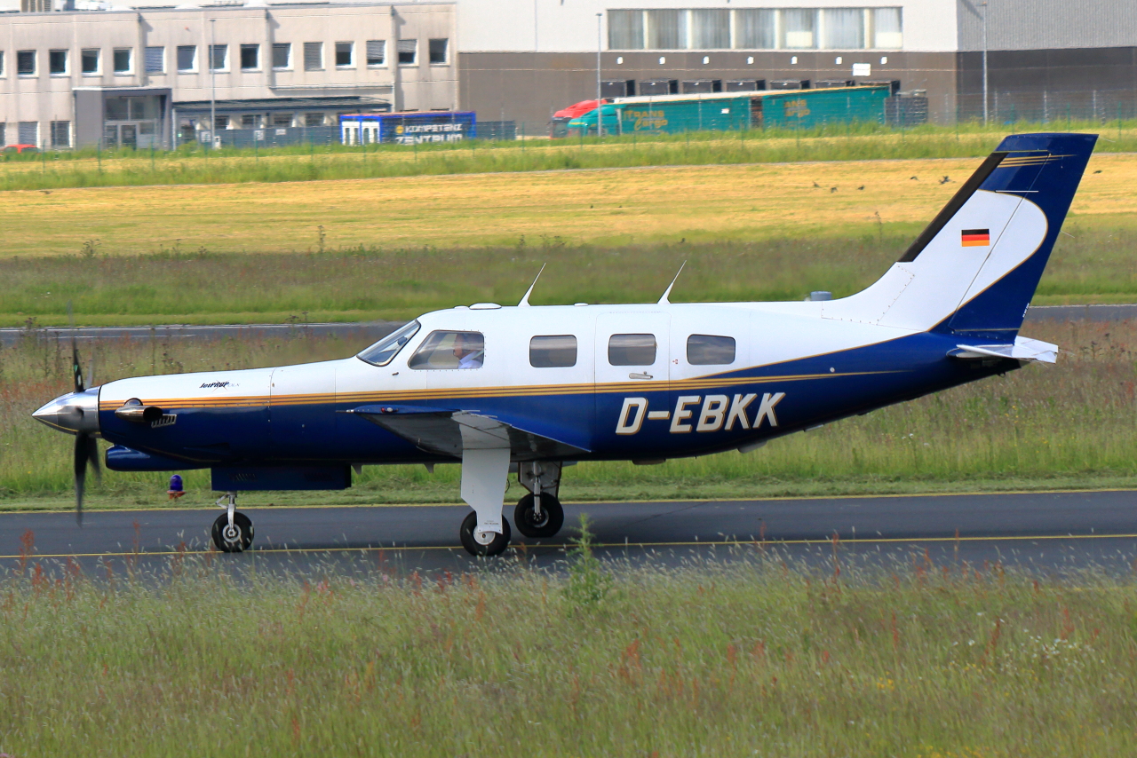 Privat, D-EBKK, Piper PA-46-310P Malibu/Jetprop DLX, S/N: 4608120. Siegerland (EDGS) am 13.06.2024.