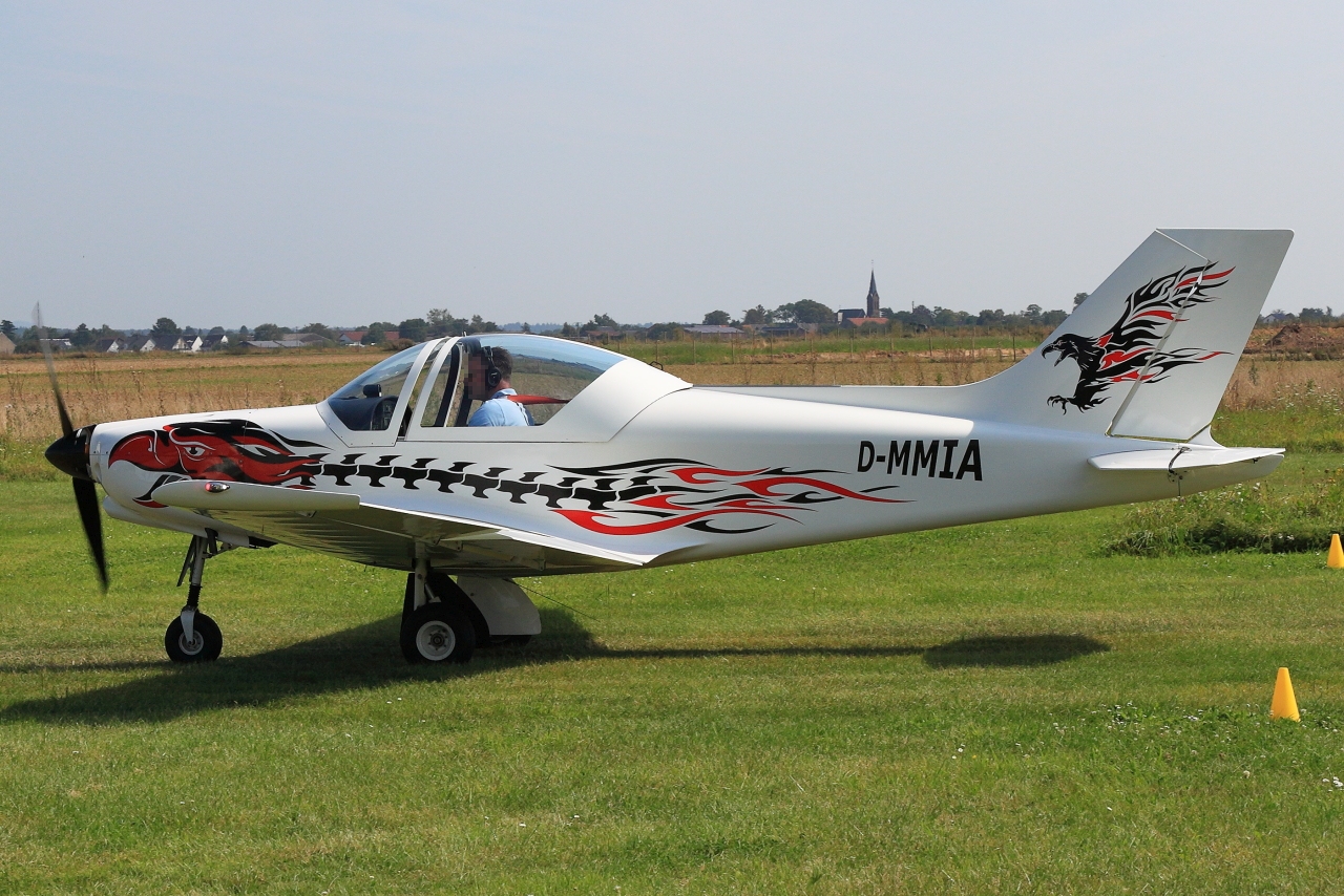 Privat, D-MMIA, Alpi Pioneer 300STD. Flugplatz-Wiesenfest am UL-Flugplatz Weilerswist, 01.09.2024.