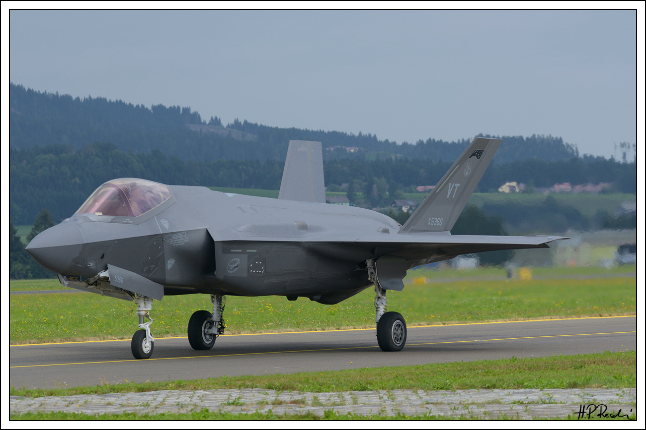 Rehearsal USAF F-35A Lightning (18-5360) Zeltweg 5.9.2024.