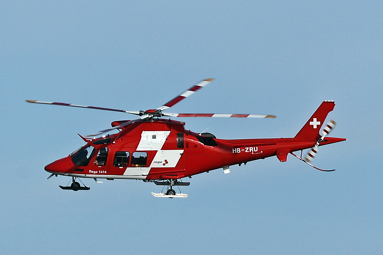 Schweizerische Luft-Ambulanz, HB-ZRU, Agusta AW-109SP, msn: 22209, 21.Februar 2025, ZRH Zürich, Switzerland.