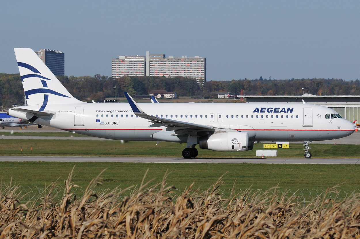 SX-DND Airbus A320-232 31.10.2020