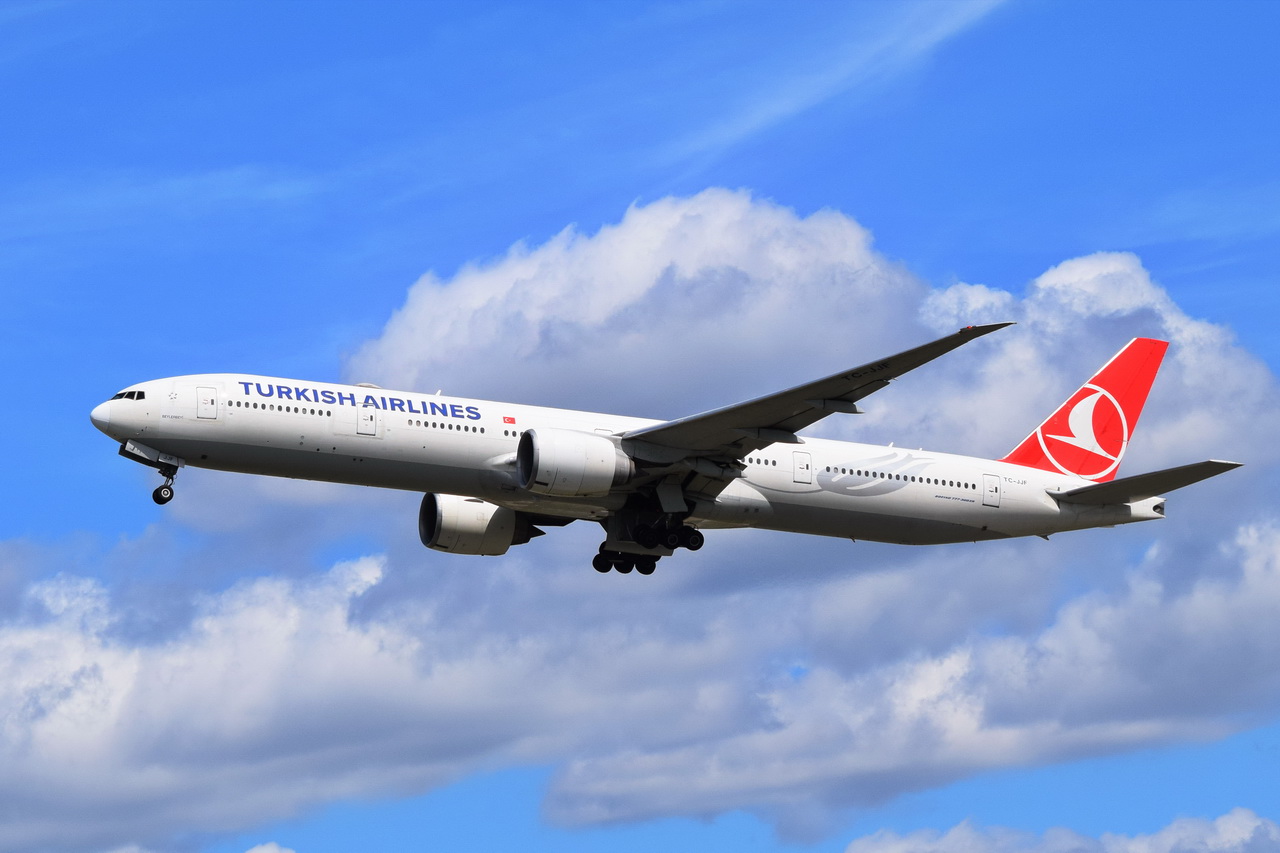 TC-JJF , Turkish Airlines , Boeing 777-3F2ER ,  Berlin-Brandenburg  Willy Brandt  , BER ,07.07.2024 ,