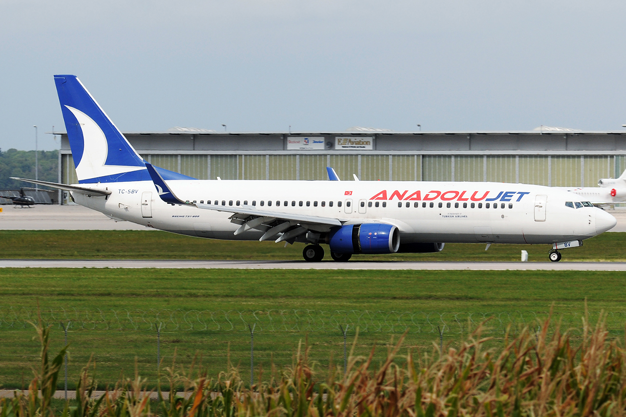 TC-SBV Boeing 737-86N 06.09.2020