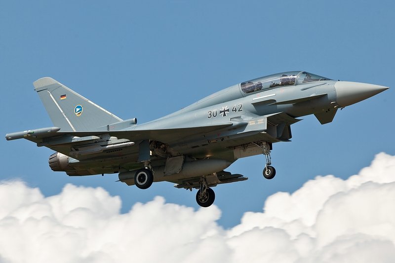 Landung, Eurofighter Typhoon,30+42/ETSN/ Neuburg/Germany