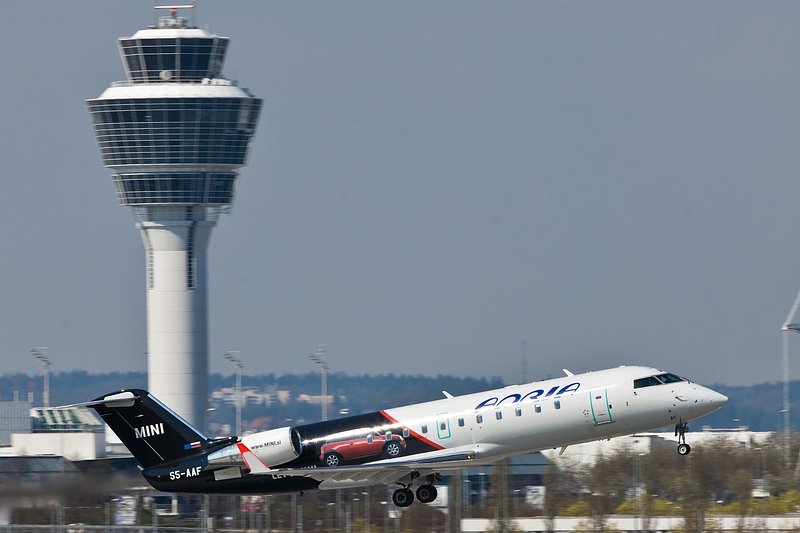 Take off,CRJ-200/Adria/MUC/Mnchen/Germany.