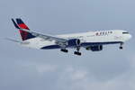 Delta Air Lines Boeing B767-332(ER)(WL) N1605, cn(MSN): 30198,
Zürich-Kloten Airport, 15.01.2017.