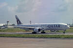 Qatar Airways, A7-BOB, Boeing B777-367ER, msn: 36161/818, 22.Dezember 2024, MLE Malé, Maldives.