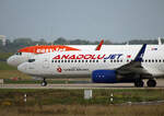 AnadoluJet, Boeing B 737-8F2, TC-JGU, Easyjet Europe, Airbus A 320-213, OE-IZJ, BER, 05.09.2021