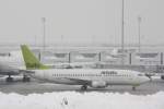 AIR BALTIC Boeing 737-31S YL-BBR Flughafen Mnchen 13.02.2010