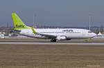 Air Baltic, YL-BBJ, B737-36Q(W) beim Start in MUC nach Riga (RIX) 16.03.2013