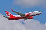 Air Berlin, D-AHXG, B737-7K5(W) in MUC im Steigflug nach Alicante (ALC) 01.07.2013