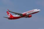 D-ABMI, Air Berlin, B737-86J(W) in MUC im Steigflug nach Moskau (DME) 08.07.2013