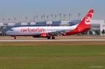 D-ABKN / Air Berlin / B737-86J/W) bei der Landung in MUC aus Olbia (OLB) 02.08.2013