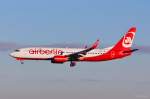 D-ABMQ / Air Berlin / B737-86J(W) in MUC im Landeanflug aus Düsseldorf (DUS) 30.12.2013