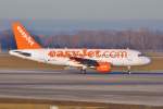 G-EZFO  Mandy Efthimiadis  / EasyJet / A319-111 rollt in MUC zum Start nach London (LGW) 30.12.2013