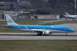 KLM Cityhopper, PH-EZF, Embraer ERJ-190STD, msn: 19000304, 09.März 2024, GVA Genève, Switzerland.