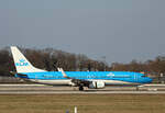 KLM, Boeing B 737-8K2, PH-BXN, BER, 08.06.2024
