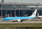 KLM, Boeing B 737-8K2, PH-BXD, BER, 07.04.2024