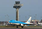 KLM, Boeing B 737-7K2, PH-BGF, BER, 24.11.2024