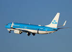 KLM, Boeing B 737-8K2, PH-BCB, BER, 01.12.2024