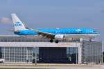 PH-BXM  Avocet  / KLM Royal Dutch / B737-8K2(W) vor der Landung in MUC aus Amsterdam (AMS) 12.06.2014