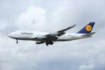 Lufthansa Boeing 747-400 D-ABVL am 13.07.2012 am Frankfurter Flughafen