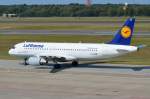 D-AIZB Lufthansa Airbus A320-214   zum Gate in Tegel am 04.09.2014