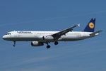 Lufthansa Airbus A321-131 D-AIRP, cn(MSN): 564,
Frankfurt Rhein-Main International, 26.05.2016.
