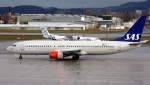 SAS Boeing 737-883 LN-RPN Flughafen Salzburg 15.01.2011