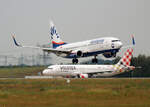 SunExpress, Boeing b 737-8MA, TC-SPP, Volotea, Airbus A 320-214, EC-NNZ, BER, 21.06.2024