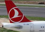 Turkish Airlines, TC-JSD  Kiz Lulesi , Airbus, A 321-200 (Seitenleitwerk/Tail ~ neue TA-Lackierung), 02.04.2014, DUS-EDDL, Dsseldorf, Germany 