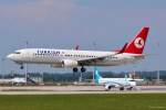 TC-JGG  Erzincan  / Turkish Airlines / B737-8F2(W) in MUC vor der Landung aus Istanbul (SAW) 11.06.2014