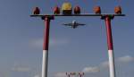 Ein Jumbolino (BAe 146) im Anflug auf 08L in Berlin-Tegel (TXL). Foto: 24.09.2008