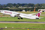 Qatar Airways Boeing 787-9 Dreamliner A7-BHG beim Start in Düsseldorf 24.8.2024