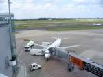 Maschine von Olympic Airlines am Dsseldorfer Flughafen.