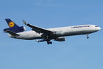 Lufthansa Cargo McDonnell Douglas MD-11F D-ALCD, cn(MSN): 48784,
Frankfurt Rhein-Main International, 26.05.2016.