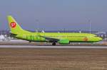S7-Airlines, VP-BDG, B737-8Q8(W) beim Start in MUC nach Nowosibirsk (OVP)  16.03.2013