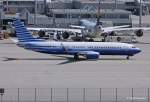 EIE Eagle Inc., N737M, B737-8EQ(BBJ2) rollt in MUC zum Terminal 1. 19.05.2012